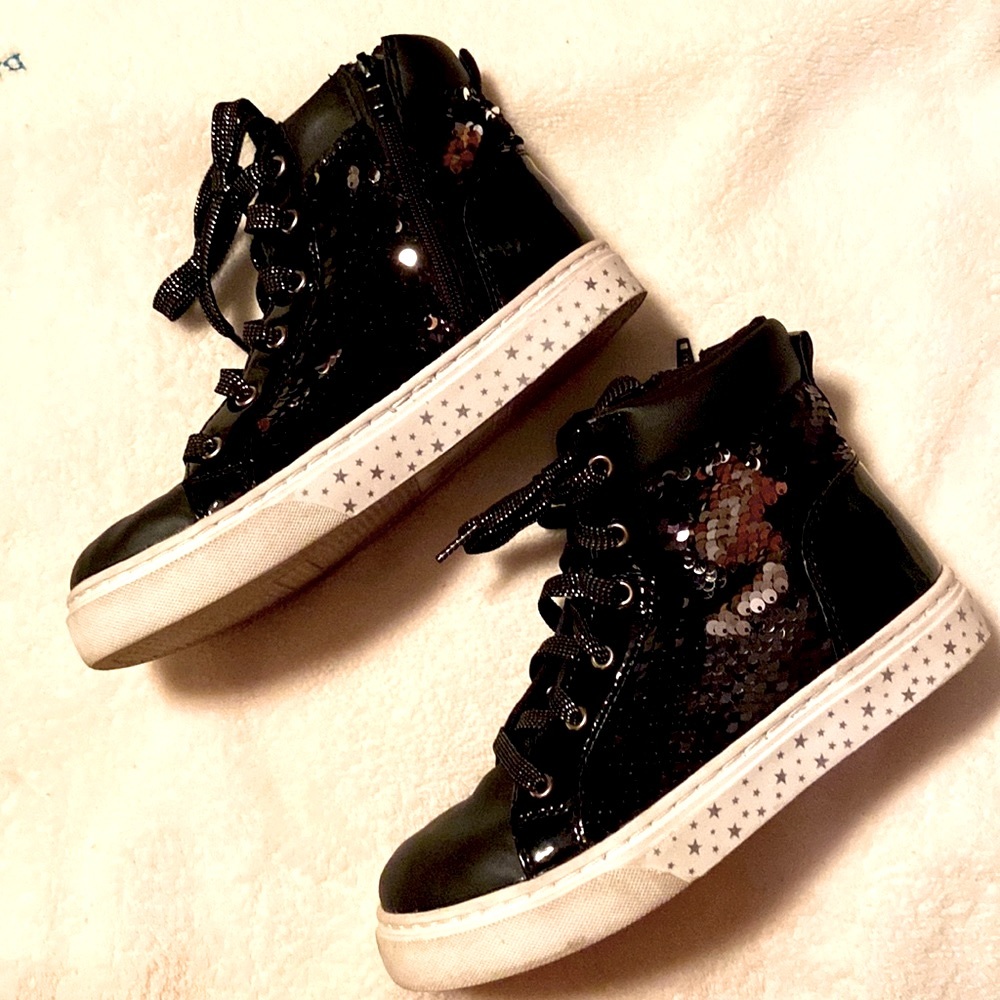 Girls Black Sequin Sneakers - Black Metallic Laces And Side Zipper Size 4